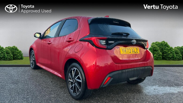 Toyota Yaris 1.5 Hybrid Design 5dr CVT Hybrid Hatchback